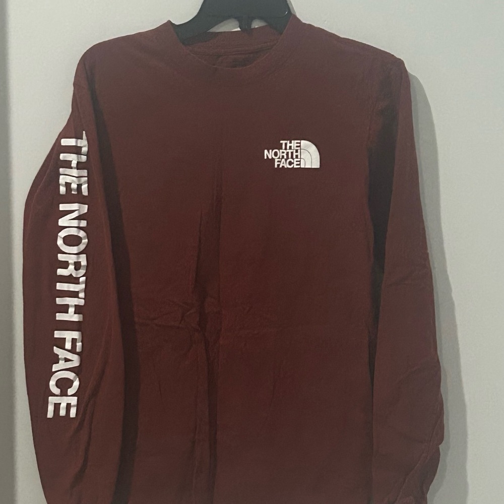 The North Face Men's Burgundy Long Sleeve Tee